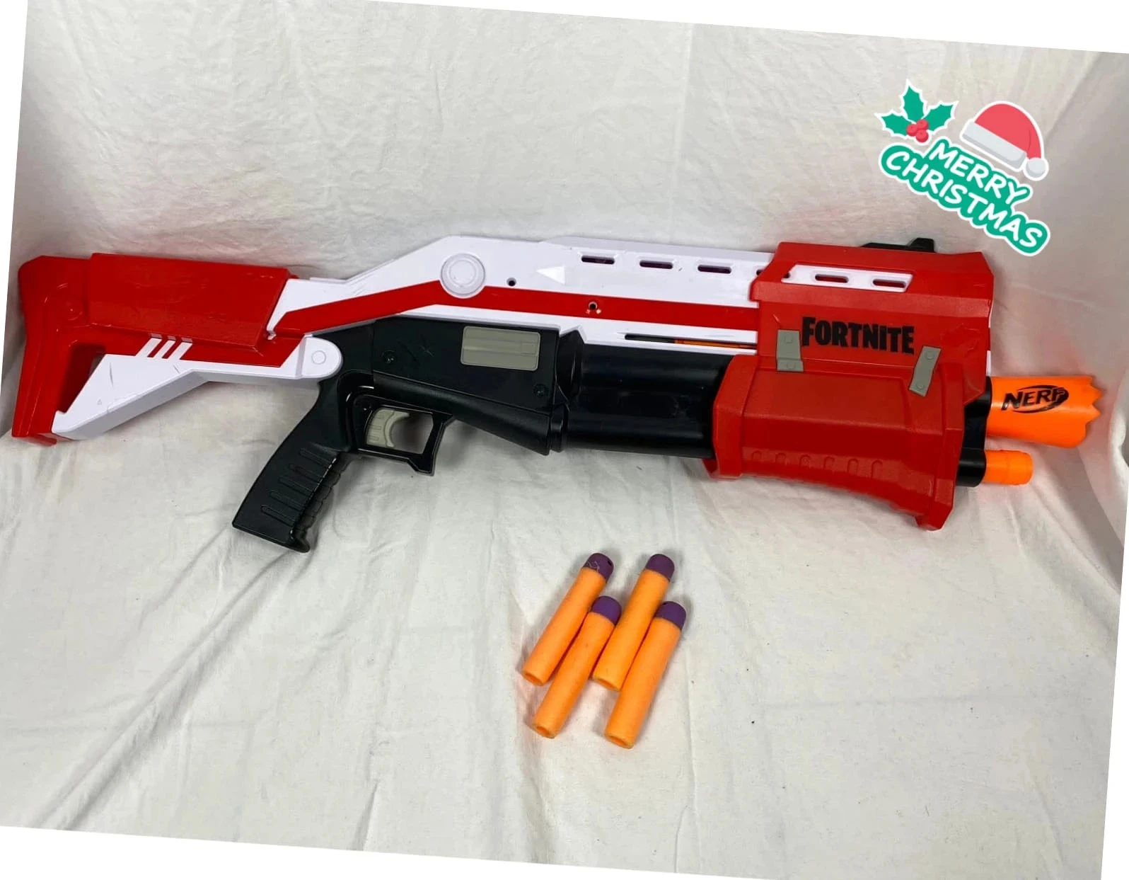 Nerf Fortnite schoon met enkele markeringen maar dat is normaal want het is een gebruikspeltje – photo 2
